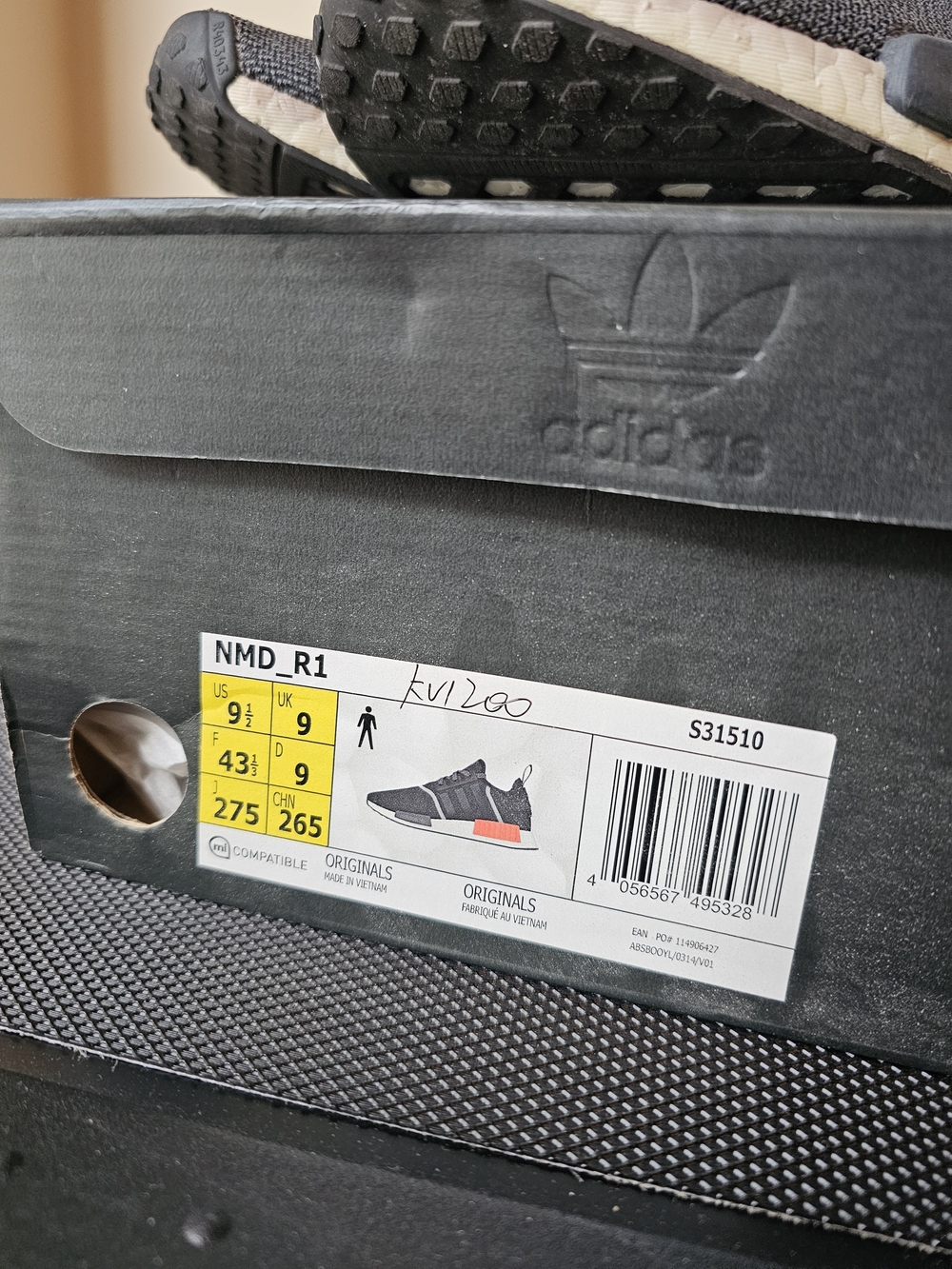 Adidas NMD R1 - Picture 9 of 9
